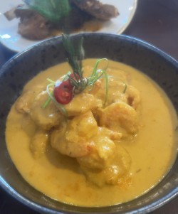 coconut prawn curry